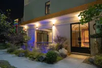 lu yin shan ju Hotels near Junsheng Sand and Stone Painting Cultural and Creative Park