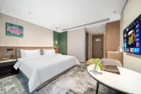 Yining Yijing Hotel (Six Star Street Scenic Area Branch)