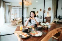 PHULAYYA Chiangmai - Pool Lay Ya House Hotels in Mae Taeng