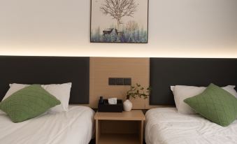 Baizi  Hotel(shanghai)