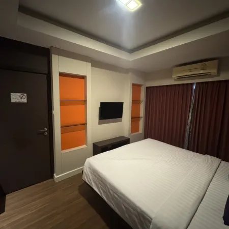 Palette Bella B All Suites Bangkok Hotel Отели рядом с достопримечательностью «Мост Рама 3»