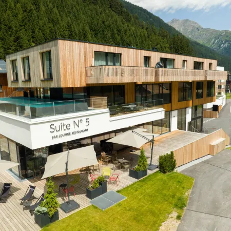 All-Suite Resort Paznaun Inklusive Silvretta Premium Card