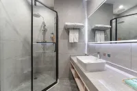 Kyriad Marvelous Hotel