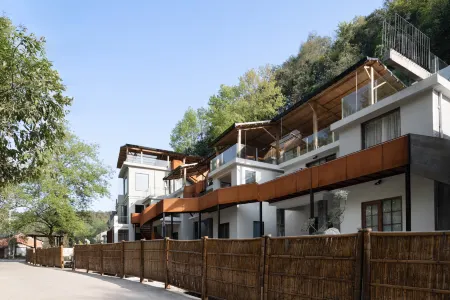 Shanyin Yishu Boutique B&B