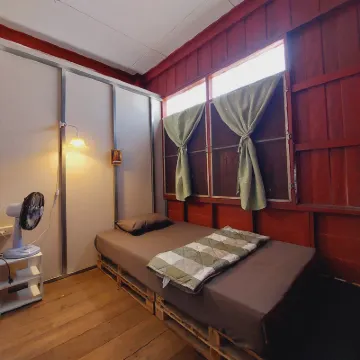 Baan Baan Hostel
