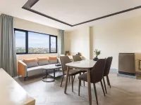 Dalivan Hotel & ApartmentsNear the city center and Arc de Triomphe 이텍 몰 주변 호텔