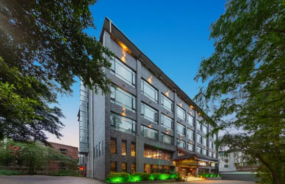 麗呈別院·六藝（城市中心廣場達一中朝陽校區店）