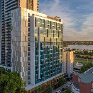 Ibis Styles East Perth Hotels near Moort-ak Waadiny / Wellington Square