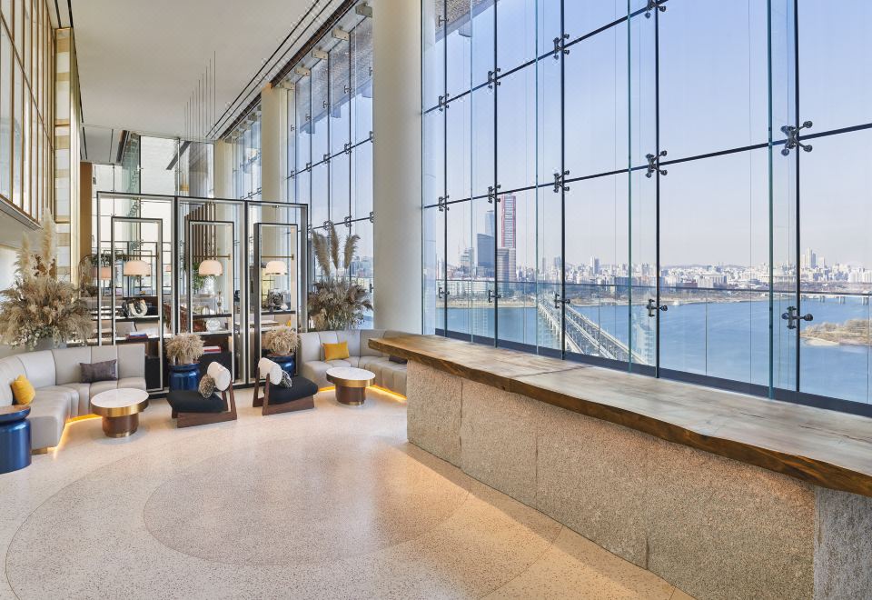 호텔 나루 서울 전경