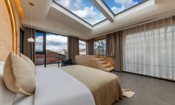 Chen Yu Courtyard homestay(Dukizong Ancient Town Branch)