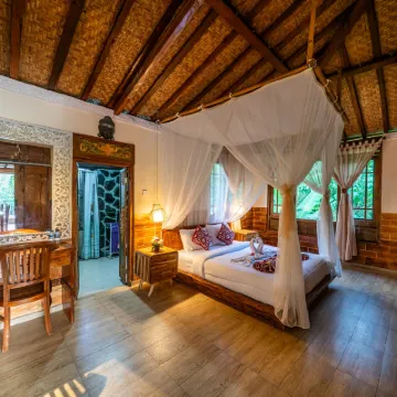 Yoga Maya Villa โรงแรมใกล้วัดน้ำพุศักดิ์สิทธิ์