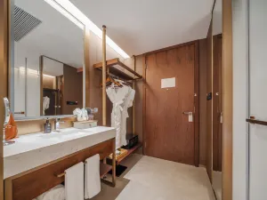 Huainan Shou Maison New Century Hotel