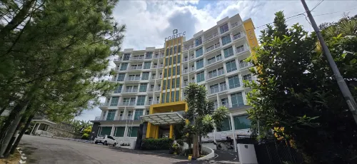 Point C Hotel Bandung Hotel di Kecamatan Cidadap