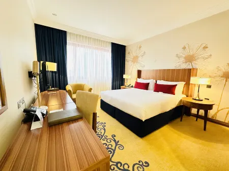 City Seasons Al Hamra Hotel Отели в г. Абу-Даби