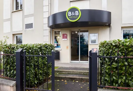 B&B Hotel Saint-Maur Créteil Отели рядом с достопримечательностью «Парк Дюпейру»