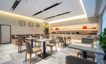 Char Hotel