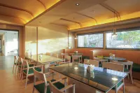 LePont Riverfront Resort Nongkhai - breakfast