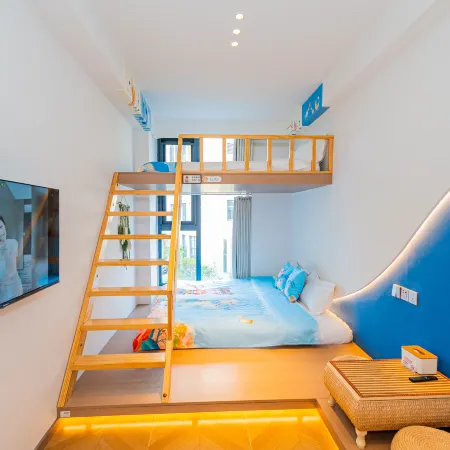 Liwu Homestay (Third Sea Bath Shop)