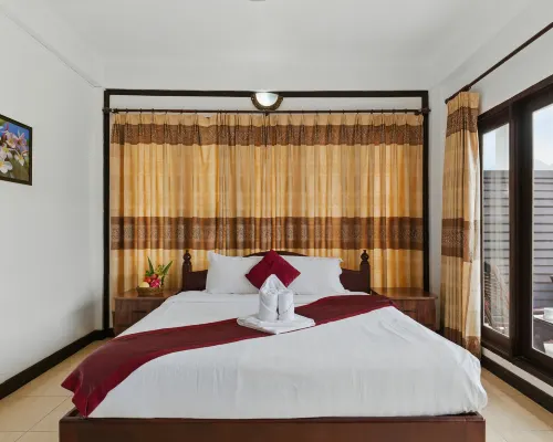 Central Hotel Vang Vieng Kamar Photos