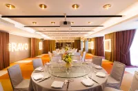 Two Tails Hotel Luzhou