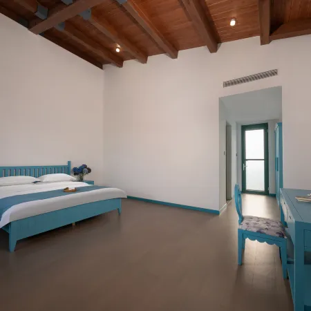 Zui Dongfeng Art Lodge