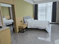 BLossom Hotel Hotels in Gaolan