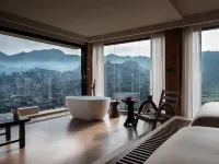 見山·一方見宿（西江千戶苗寨店） 鄰近貴州西江阿幼民族文化博物館有限公司的酒店