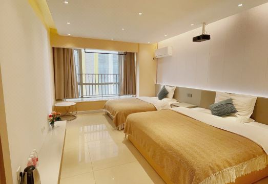 3. 멍다 영화 호텔..