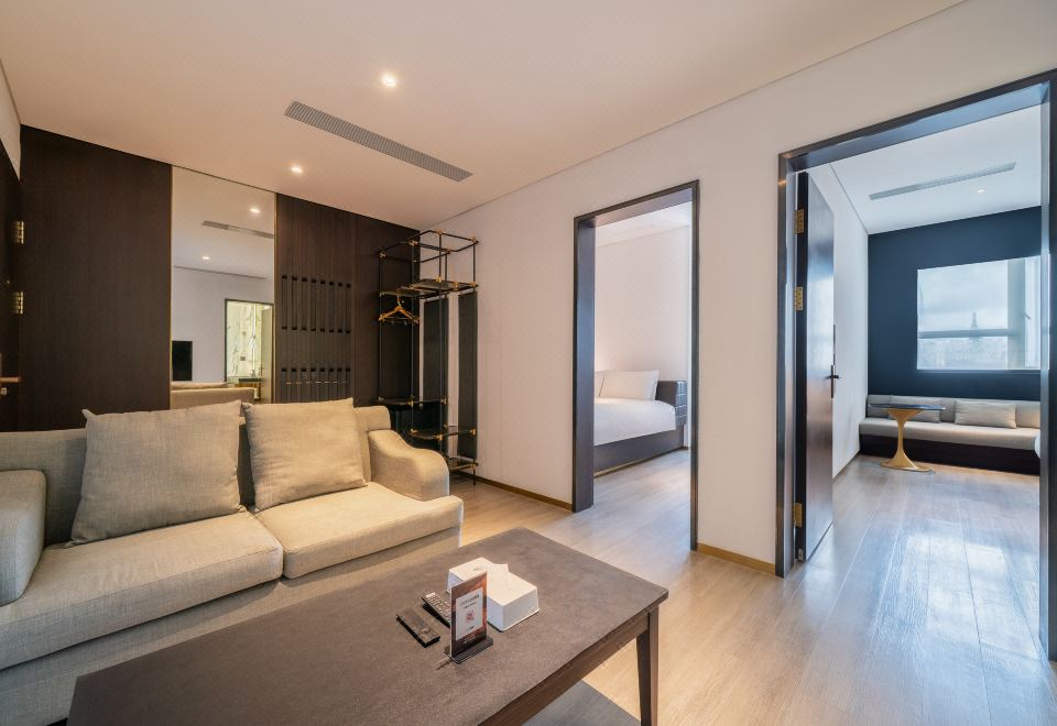 Rezen Hotel Shanghai Pu Dong의 현대적인 로비 이미지