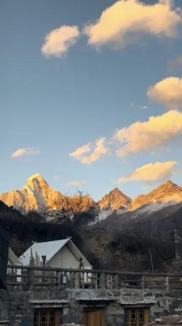 四姑娘山宿境·山裡見民宿（長坪溝景區店）