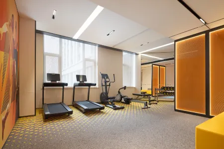 Hampton by Hilton Hohhot East Railway Station Отели рядом с достопримечательностью «Inner Mongolia Technical College of Mechanics & Electrics»