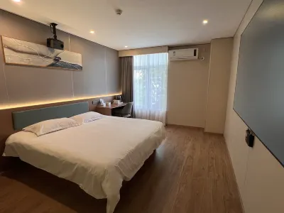 Yueju Hotel (Shanghai Songjiang University Town Branch) Hotels near Siyuan Lake