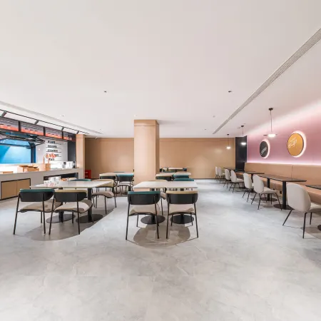 Guangsu Long E-Sports Hotel (Quanzhou Ancient City Food Street)