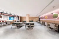Yanhuo Wenling Hotel (Quanzhou Ancient City Food Street Branch)
