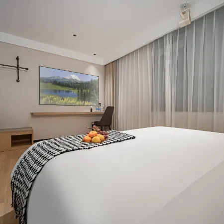Caston Hotel