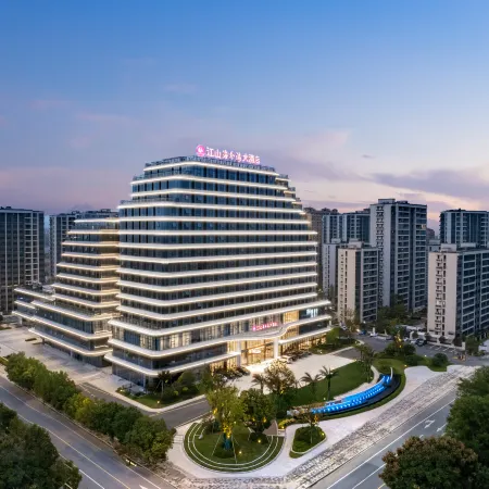 Jiangshan Haiwaihai Hotel