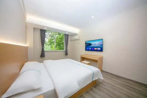 Deyang Maggie Ami Inn（Engineering University Store）