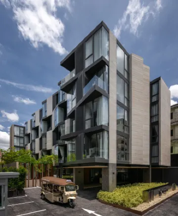 The Moment Hotels near Suan Sunandha Rajabhat University