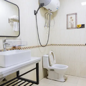 Datian Baoshan Business Hotel