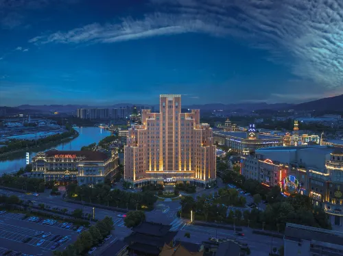 Hengdian World Studios · Broadway Hotel (Meng Waitan Resort Area)