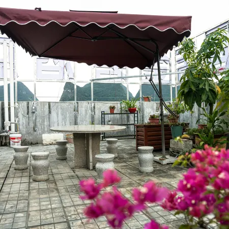 Jinbi Hotel (Chongzuo Daxin County Detian Avenue)