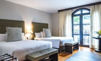 Movich Casa del Alferez