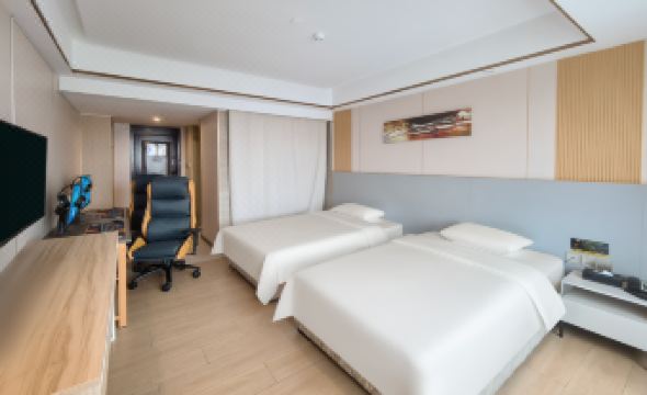 Bense E-sports Homestay (Anji Passenger Transport Subway Station Wanda Plaza)