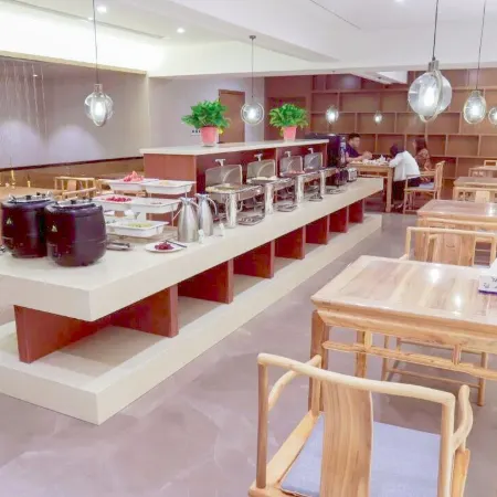 GYA Hotel (Quyang Hengshan East Road)