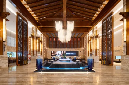 Yihe Junyue Resort Hotel