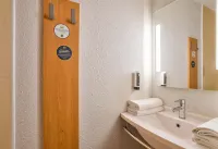 B&B Hotel Saint-Witz Hotels in Saint-Witz