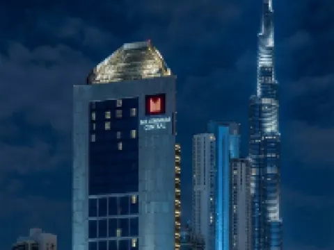 ميلينيوم داون تاون دبي Hotels near دبي أكواريوم وحديقة الحيوانات