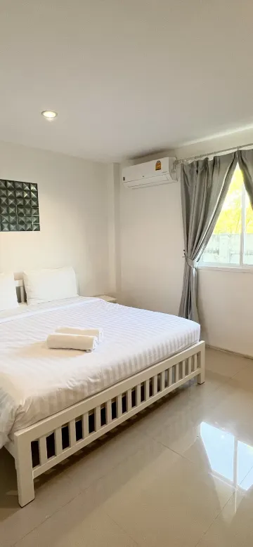 ห้องดีลักซ์ เตียงเดี่ยว ไม่มีวิว 