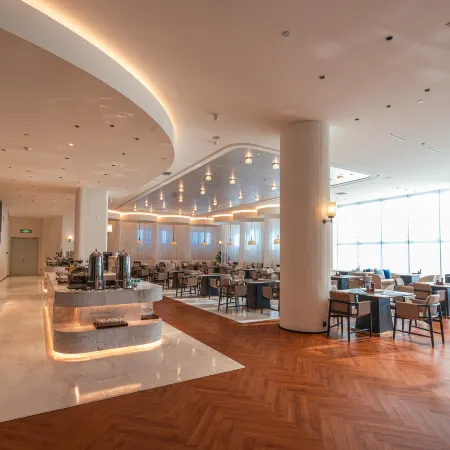 Baicheng Yuanyuan International Hotel