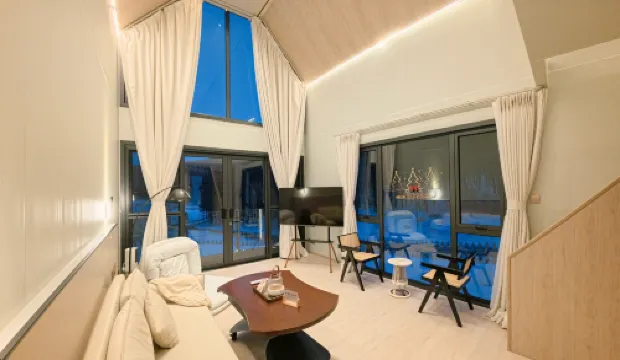 SECRET FOREST GLAMPING RETREAT